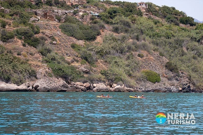 Kayak en Nerja - Burriana